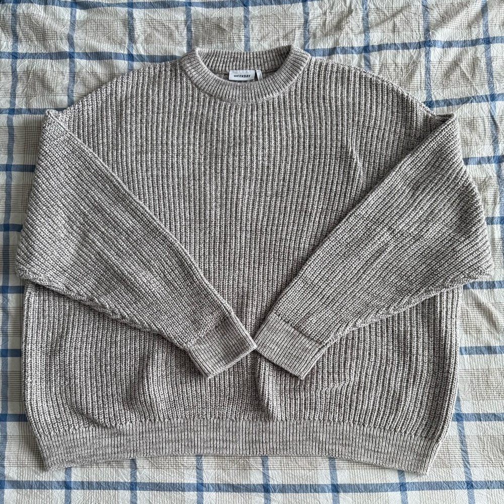 Weekday Men's Gray Sweater